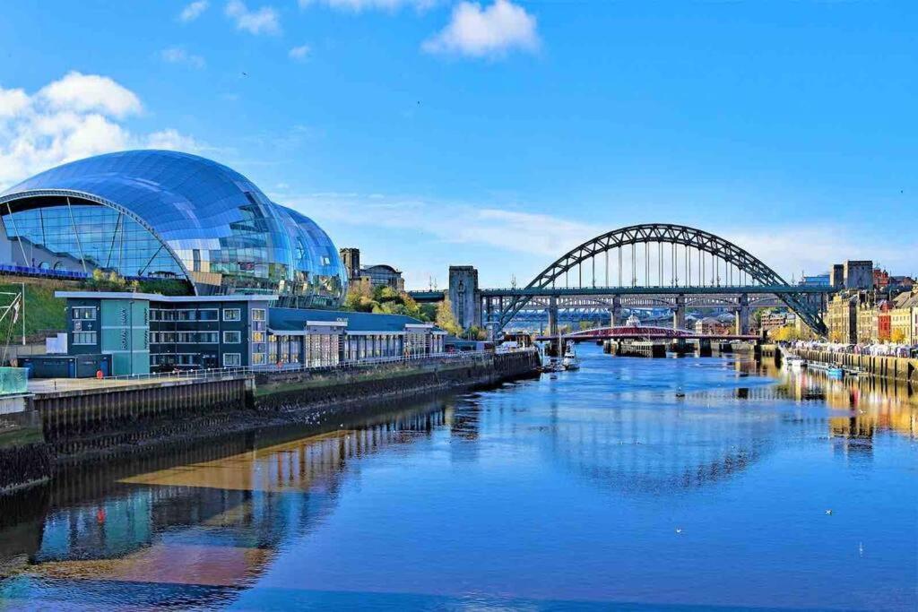 Free Parking. Long Stay Discounts North Shields Exterior foto